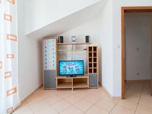 24057592-Ferienwohnung-4-Supetar-300x225-1