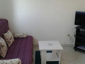 24057975-Ferienwohnung-5-Supetar-300x225-1