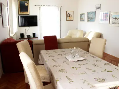 Ferienwohnung für 6 Personen (110 m²) in Supetar 4/10