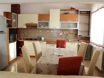 Ferienwohnung für 6 Personen (110 m²) in Supetar 9/10