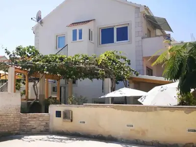 Ferienwohnung für 3 Personen (40 m²) in Supetar 8/10