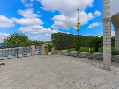 Ferienwohnung für 6 Personen (100 m²) in Supetar 5/10