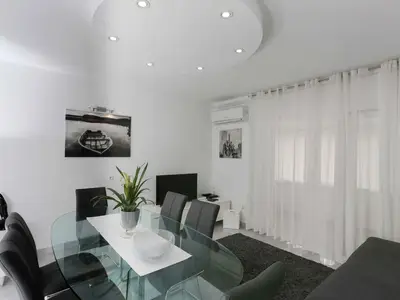 Ferienwohnung für 6 Personen (100 m²) in Supetar 10/10