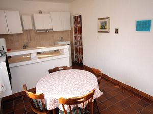 18322078-Ferienwohnung-4-Supetarska Draga-300x225-2