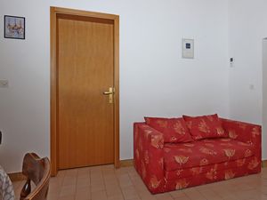 22956925-Ferienwohnung-4-Supetarska Draga-300x225-1