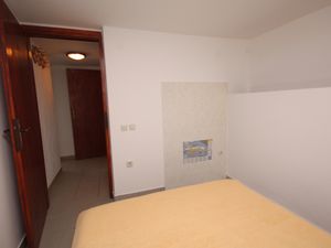 23928122-Ferienwohnung-3-Supetarska Draga-300x225-4