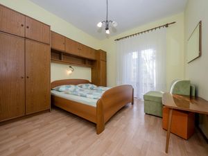 23931317-Ferienwohnung-5-Supetarska Draga-300x225-3