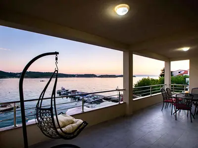 Ferienwohnung für 4 Personen (90 m²) in Supetarska Draga 3/10