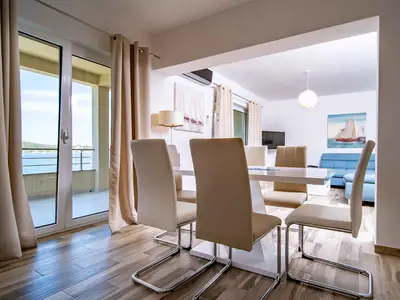 Ferienwohnung für 4 Personen (90 m²) in Supetarska Draga 9/10