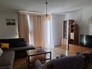 24036420-Ferienwohnung-5-Supetarska Draga-300x225-1