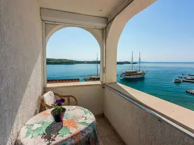 Ferienwohnung für 3 Personen (40 m²) in Supetarska Draga 1/10