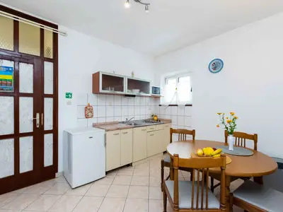 Ferienwohnung für 3 Personen (60 m²) in Supetarska Draga 10/10