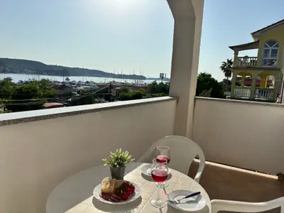 Ferienwohnung für 4 Personen (65 m²) in Supetarska Draga 2/10