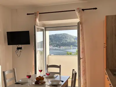 Ferienwohnung für 4 Personen (65 m²) in Supetarska Draga 6/10