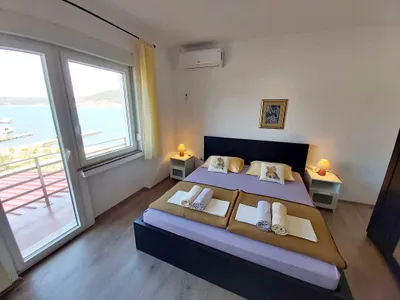 Ferienwohnung für 4 Personen (49 m²) in Supetarska Draga 1/10