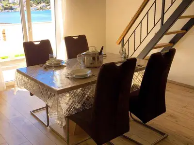 Ferienwohnung für 4 Personen (75 m²) in Supetarska Draga 3/10