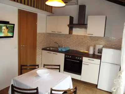 Ferienwohnung für 4 Personen (55 m²) in Supetarska Draga 5/10
