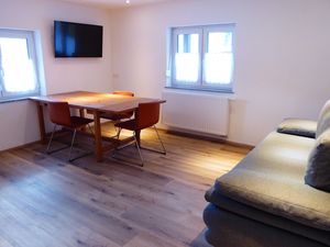 23920743-Ferienwohnung-4-Surberg-300x225-3