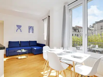 Ferienwohnung für 6 Personen (53 m²) in Suresnes 1/10