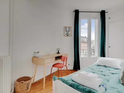 Ferienwohnung für 5 Personen (53 m²) in Suresnes 10/10