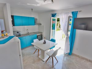 Ferienwohnung für 2 Personen (26 m²) in Sutivan