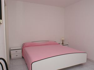 18950112-Ferienwohnung-4-Sutivan-300x225-3