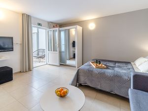 Ferienwohnung für 3 Personen (27 m²) in Sutivan