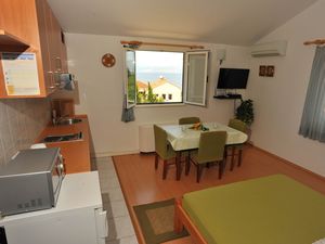 21942729-Ferienwohnung-2-Sutivan-300x225-1