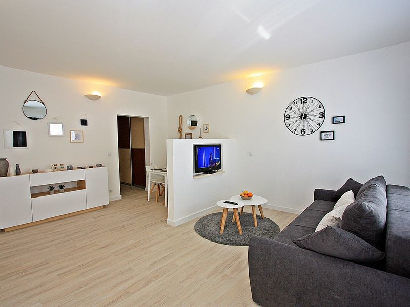 23559517-Ferienwohnung-4-Sutivan-800x600-1