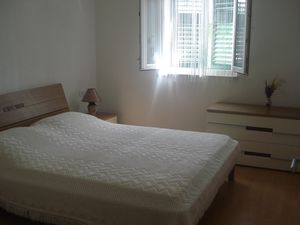 23644687-Ferienwohnung-3-Sutivan-300x225-5