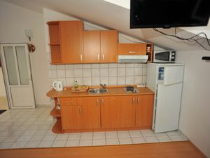 23932623-Ferienwohnung-2-Sutivan-300x225-3