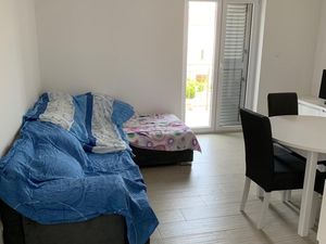 23932283-Ferienwohnung-4-Sutivan-300x225-1