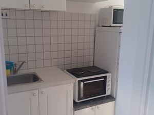 18688383-Ferienwohnung-4-Sutivan-300x225-5