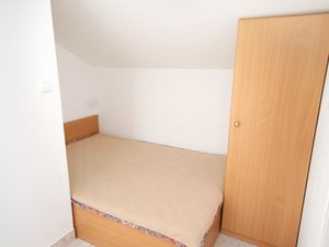 18698908-Ferienwohnung-4-Sutivan-300x225-5