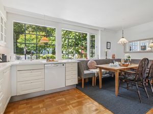 23767503-Ferienwohnung-5-Svaneke-300x225-5