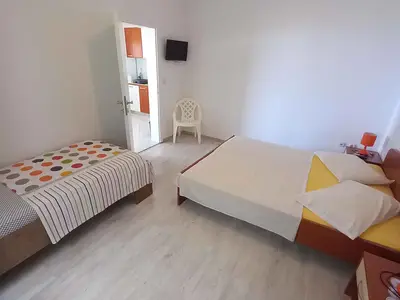 Ferienwohnung für 3 Personen (35 m²) in Sveta Nedjelja 10/10
