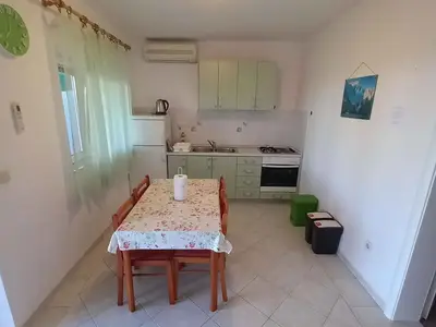 Ferienwohnung für 3 Personen (35 m²) in Sveta Nedjelja 9/10
