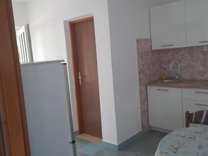 18688042-Ferienwohnung-4-Sveta Nedjelja-300x225-1