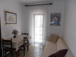 23928410-Ferienwohnung-5-Sveti Anton-300x225-1