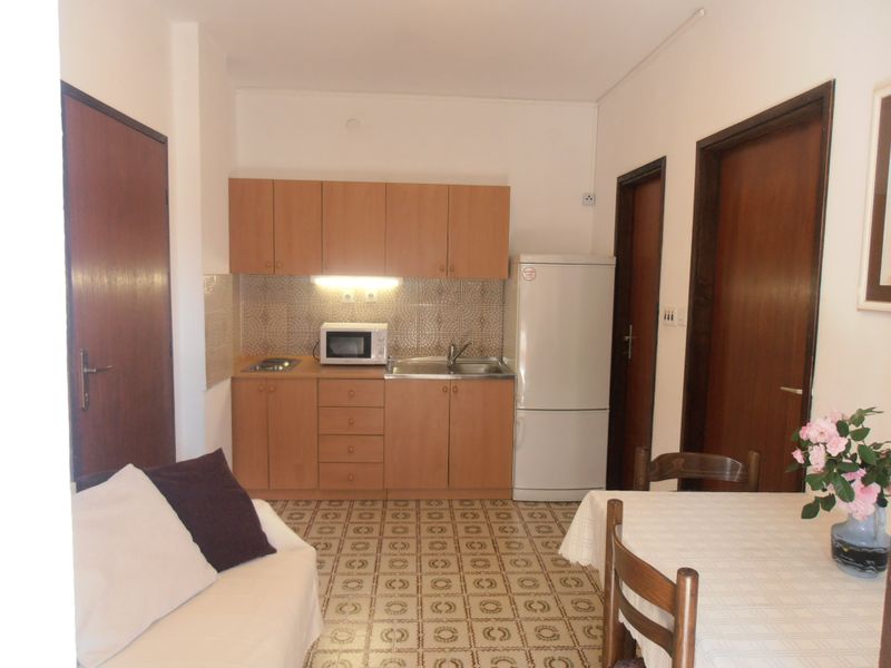 23928410-Ferienwohnung-5-Sveti Anton-800x600-2