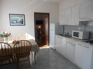 23928413-Ferienwohnung-3-Sveti Anton-300x225-3