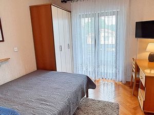 23928413-Ferienwohnung-3-Sveti Anton-300x225-5