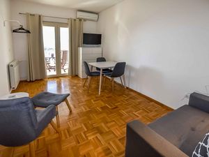 23958247-Ferienwohnung-3-Sveti Filip I Jakov-300x225-1