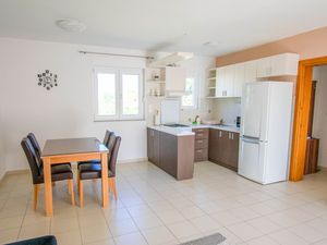 23983457-Ferienwohnung-4-Sveti Filip I Jakov-300x225-2