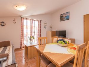 Ferienwohnung für 4 Personen (47 m²) in Sveti Filip I Jakov