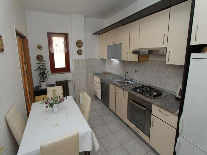 23482689-Ferienwohnung-5-Sveti Filip I Jakov-800x600-2