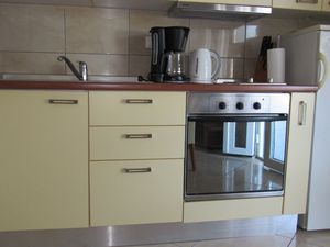 23933702-Ferienwohnung-4-Sveti Filip I Jakov-300x225-5