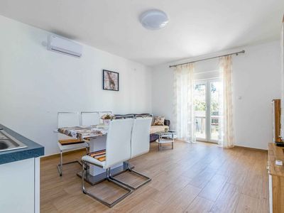 Ferienwohnung für 5 Personen (85 m²) in Sveti Filip I Jakov 6/10