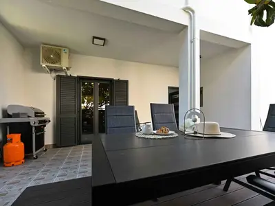Ferienwohnung für 5 Personen (53 m²) in Sveti Filip I Jakov 4/10