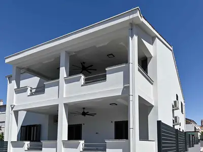 Ferienwohnung für 5 Personen (53 m²) in Sveti Filip I Jakov 1/10
